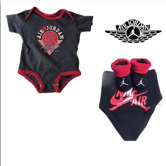 Jordan Baby Bundle, Bodysuit, NWT Bib & Booties - Picture 1 of 14
